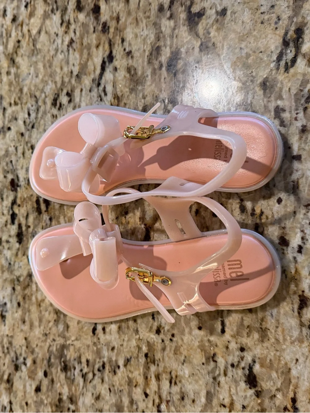Mel Dreamed by Melissa Girls size 3 Youth Blush Double Bow T Strap Sandals